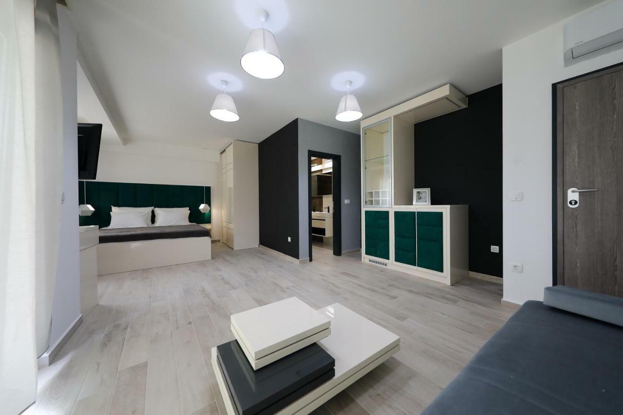 Boutique Residence Cosmopolis 1 Bibinje Exterior foto